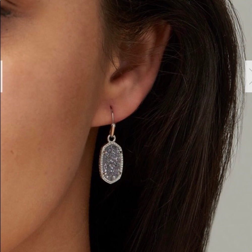 $ firm Kendra Scott Lee Earrings - Picture 2 of 5